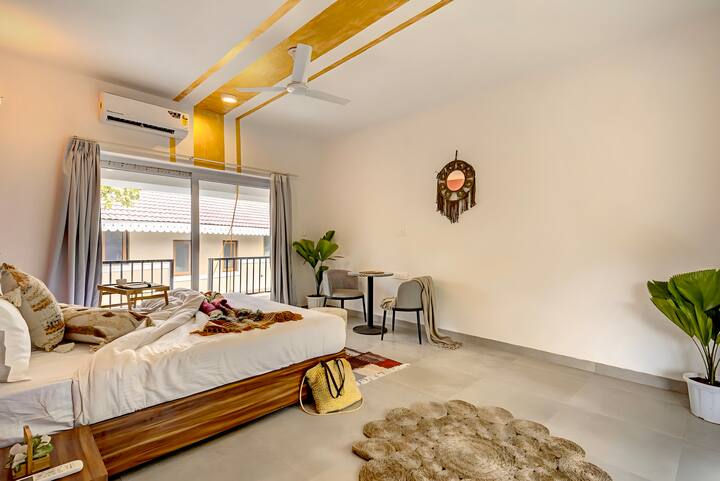 Bedroom 1 image 2