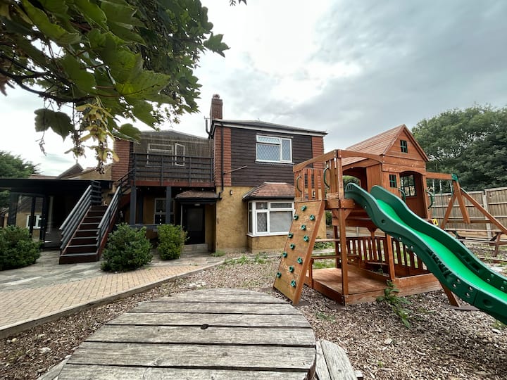 Kent Unique Stays, Gathering House Up To 25 People - Maidstone
