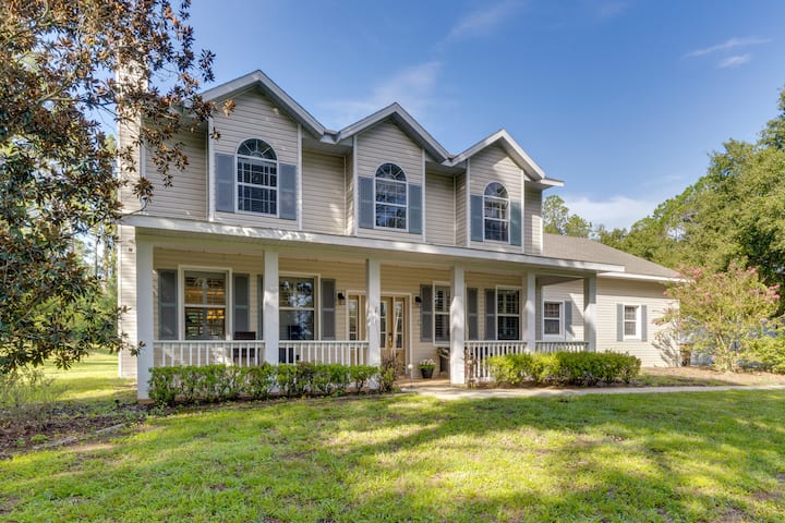 Pool, Patio + Game Room! Secluded Montverde Home - Clermont, FL