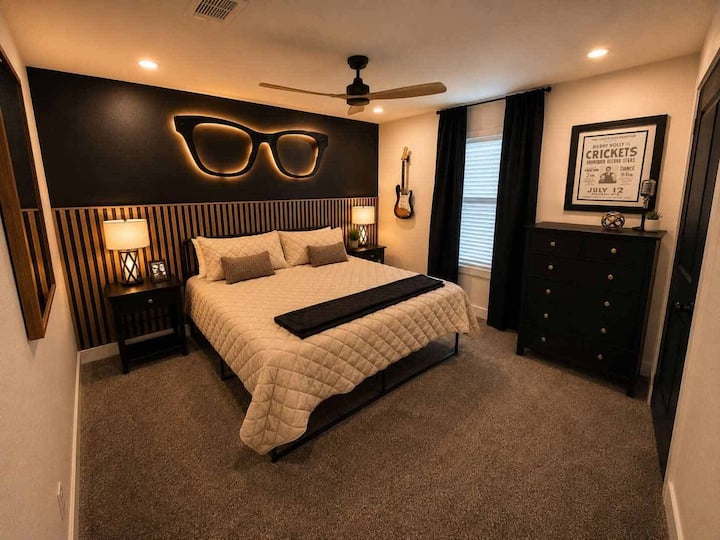 Rave On Retreat - 3br/2ba - Family Friendly - Lubbock, TX
