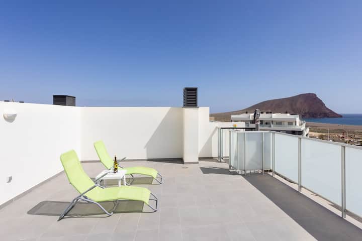 ÁTico Con Terraza Solárium En La Tejita - San Isidro