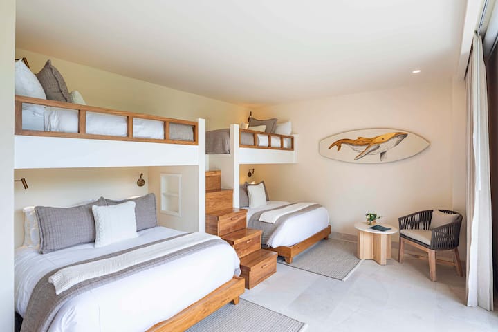 Dormitorio 4 con literas