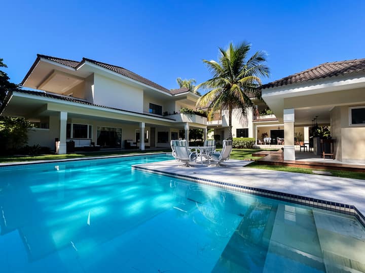 Linda Casa Rachel Queiroz Barra - Rio de Janeiro