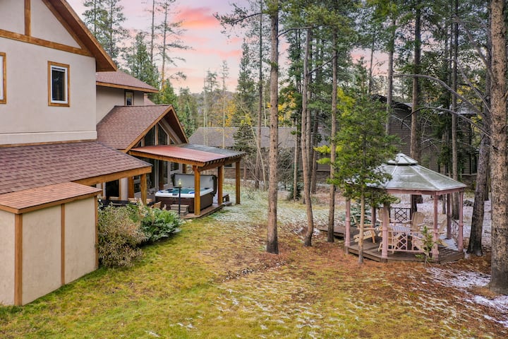 Sleeps 20! Ski Retreat Mins To Main St W/ Hot Tub - Breckenridge