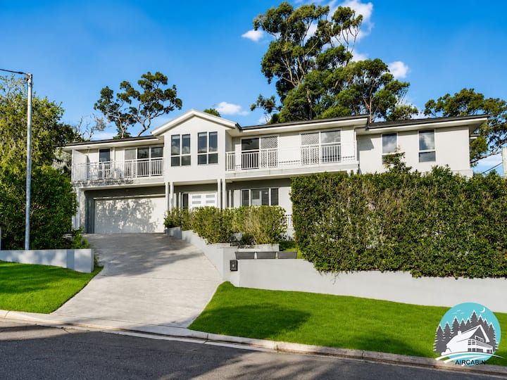 5br Family Retreat With Parking & Yard - Freshwater Beach, Freshwater