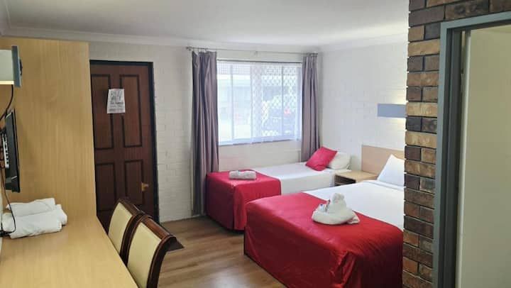 Arabella - Private Twin Rooms - Coolangatta