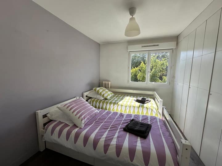 Спалня 2 : 2 единични легла 