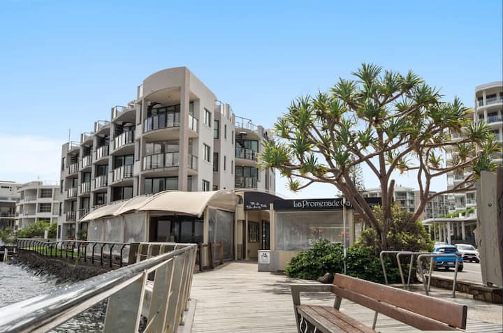 La Promenade Unit 12 - Golden Beach