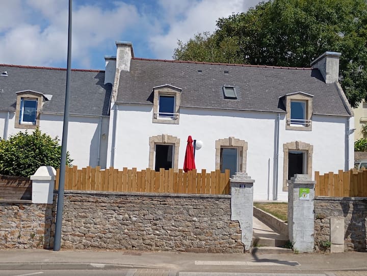 Cap à L'ouest à 500m De La Plage - Audierne