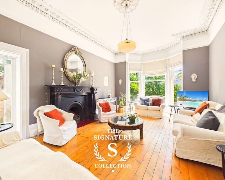New Luxury Retreat | Hot-tub | Cinema Room | 9 Bed - Cheltenham