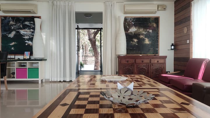 Living room image 1