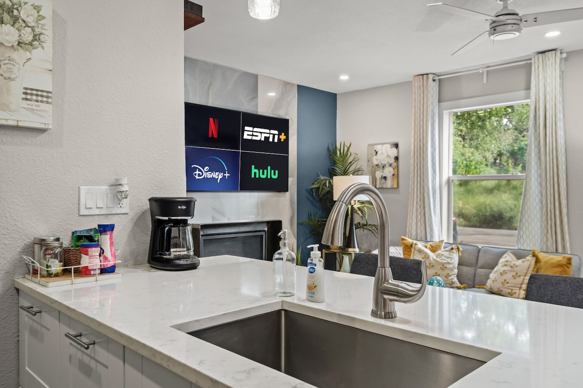 Curated Craftsman by Chavez | Backyard Wet Bar