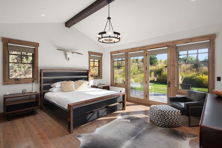 Designer Mountain Home | Full Resort Life - Whitefish, MT