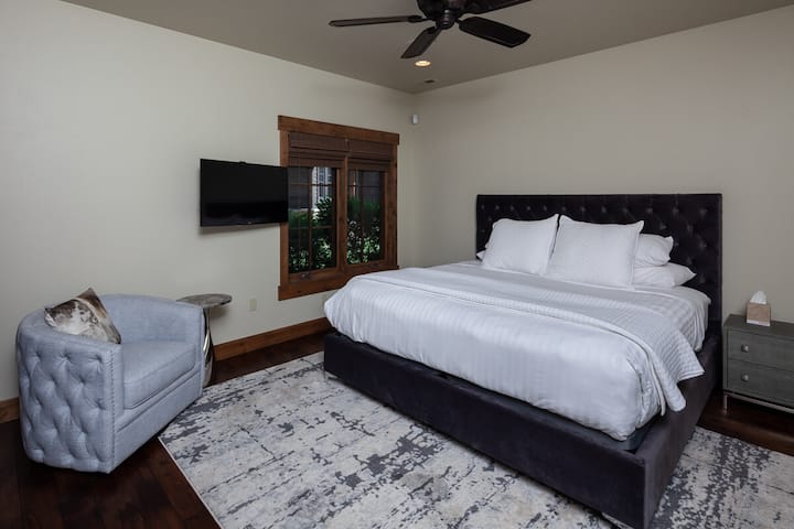 Mountain Retreat W/ Full Access Of Lodge Amenities - Whitefish, MT