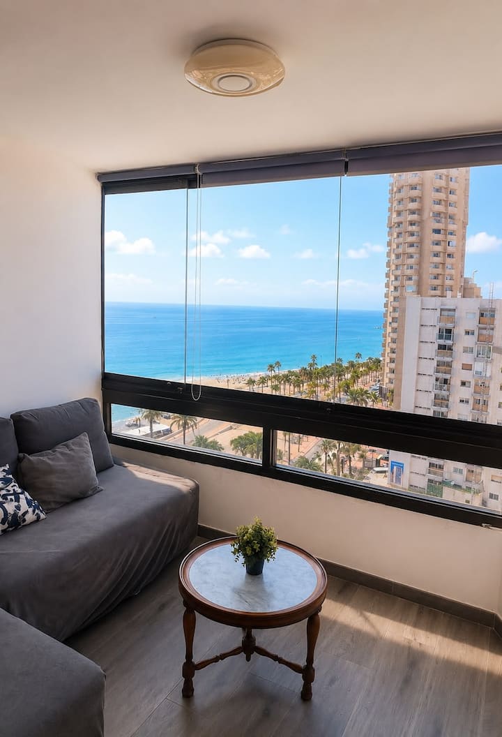Alojamiento En Primera Línea De La Playa - Fuengirola
