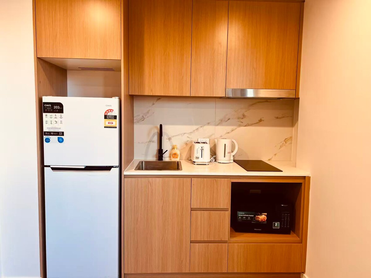 Ashfield New Spacious