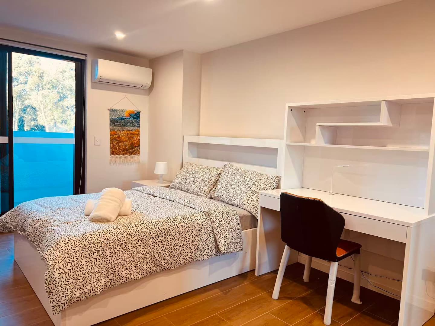 Ashfield New Spacious