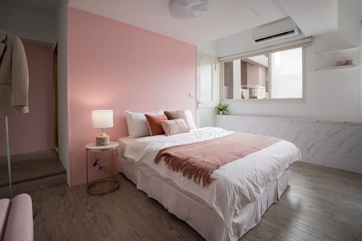 The House｜9床5衛｜電梯大樓｜落地窗陽台｜捷運中山站｜中山商圈｜2-16p - 八里區
