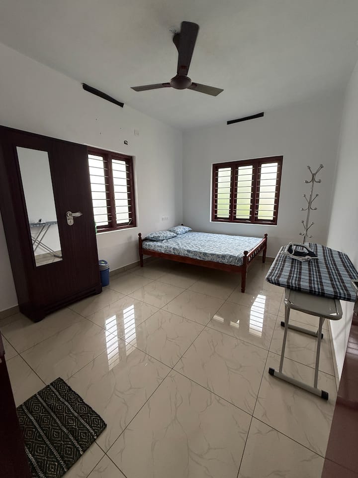 @Edappally-kalamasery-kakkanad,2bhk Fully Furnishd - Kochi, India