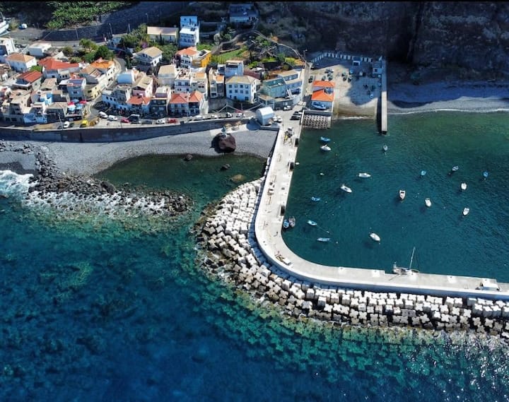 Cozy Home Near Harbour In Fishing & Surf Village - Paul do Mar