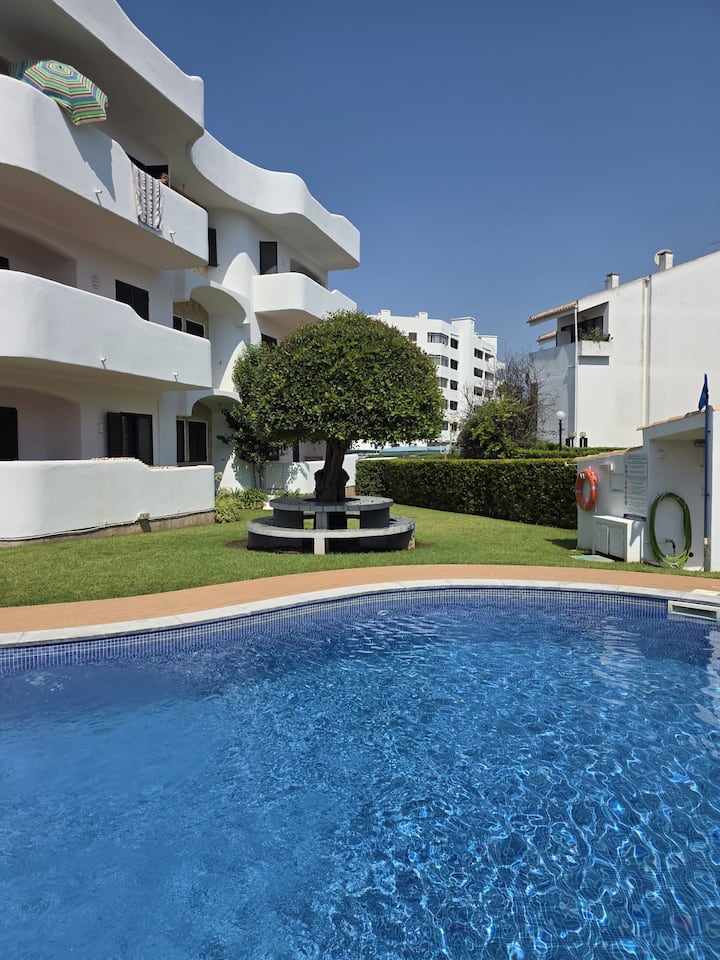 Vilamoura Renovated Pool Quiet Location - Vilamoura