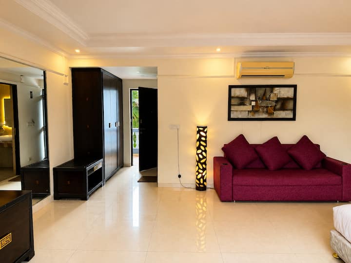 Bedroom 4 image 2