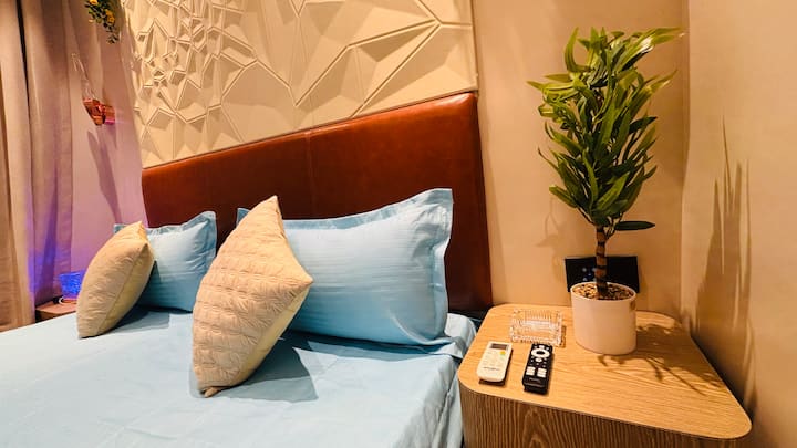 Casa Stays By Thehappilyliving - Noida