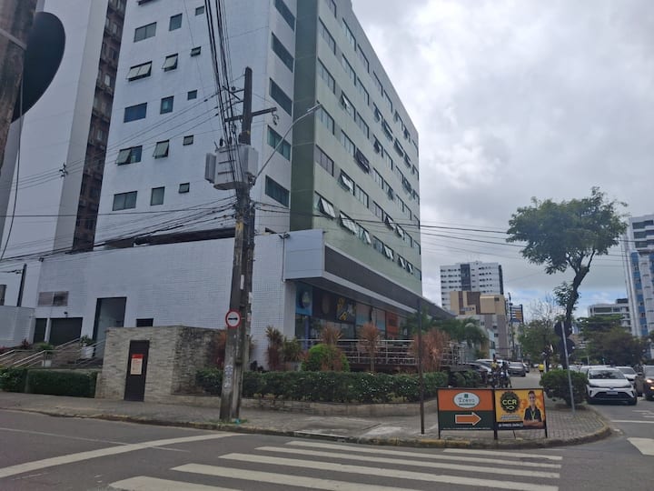 Flat Funcional Em Boa Viagem/ Recife-pe - Boa Viagem