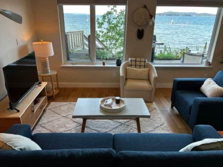 Seaside Sanctuary In Chemainus (3 Month Min Stay) - Ladysmith