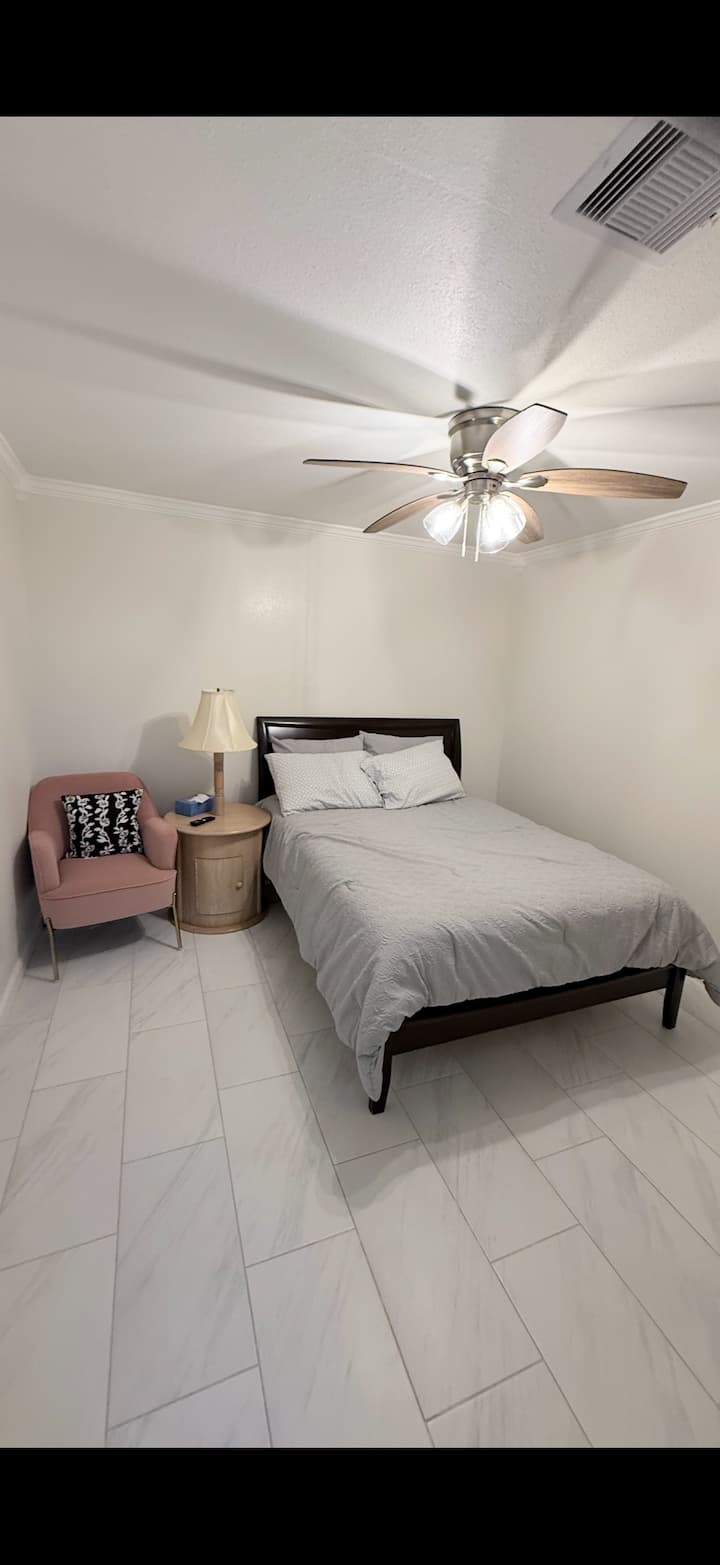1 Apartment - The Woodlands, TX