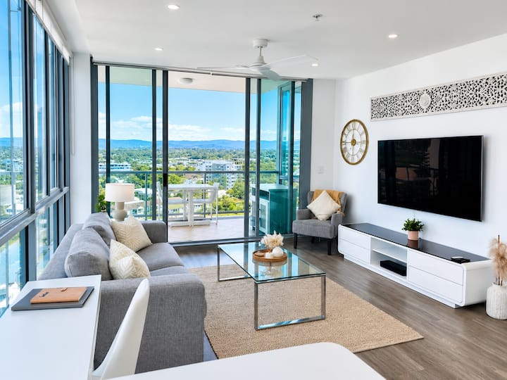 Southport Apartment - Gold Coast