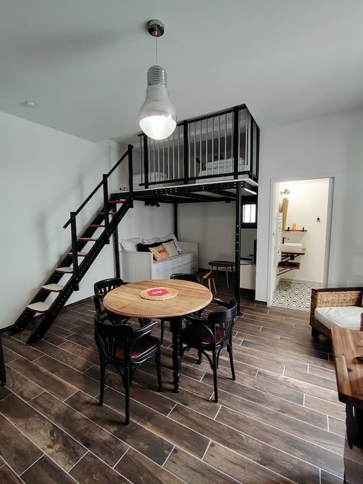 Appartement Rez-de-chaussée Centre-ville Mèze - Mèze