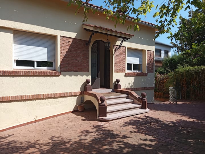 Casa Preciosa Con Vistas Espectaculares Al Valle - La Floresta