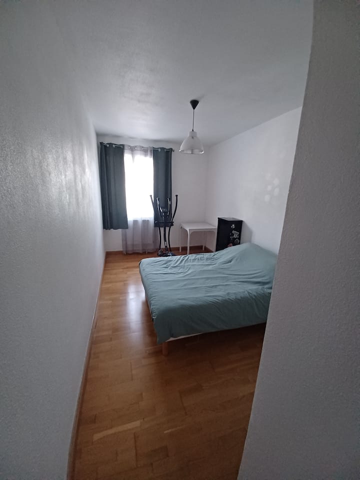 Chambre Spacieuse à 10 Minutes à Pied Du Centre - Montpellier