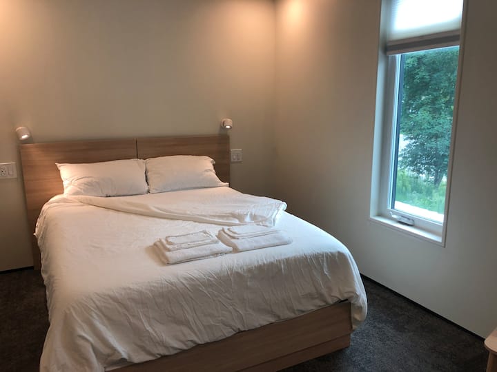 Rusticators Inn - Sunset Suite - Peterborough