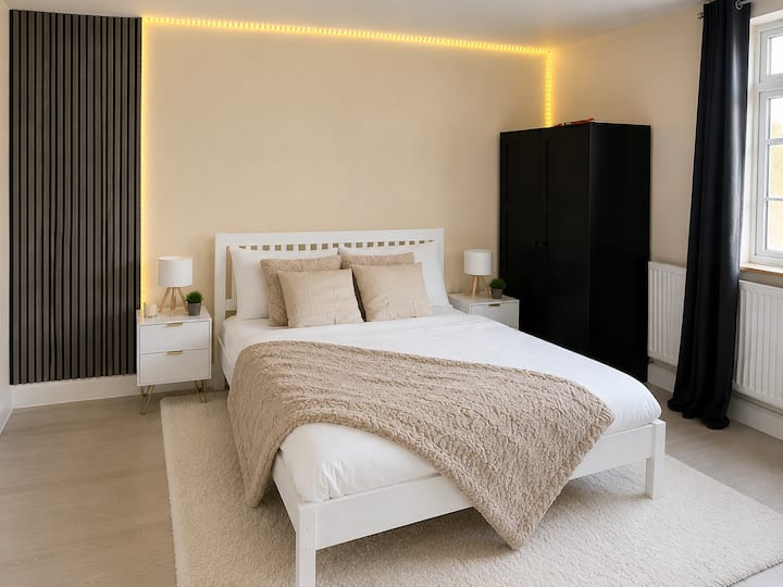 Luxury Studio Near Heathrow & Elizabeth Line - Hayes