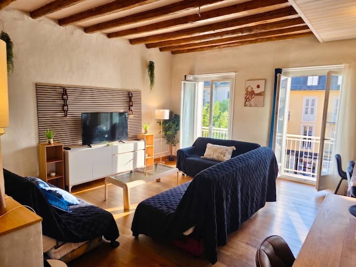 Grand T3 Traversant Avec 2 Balcons En Hypercentre - Aix-les-Bains