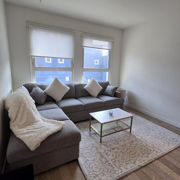 Bright 1br Apartment Near Downtown Vancouver - Vancouver