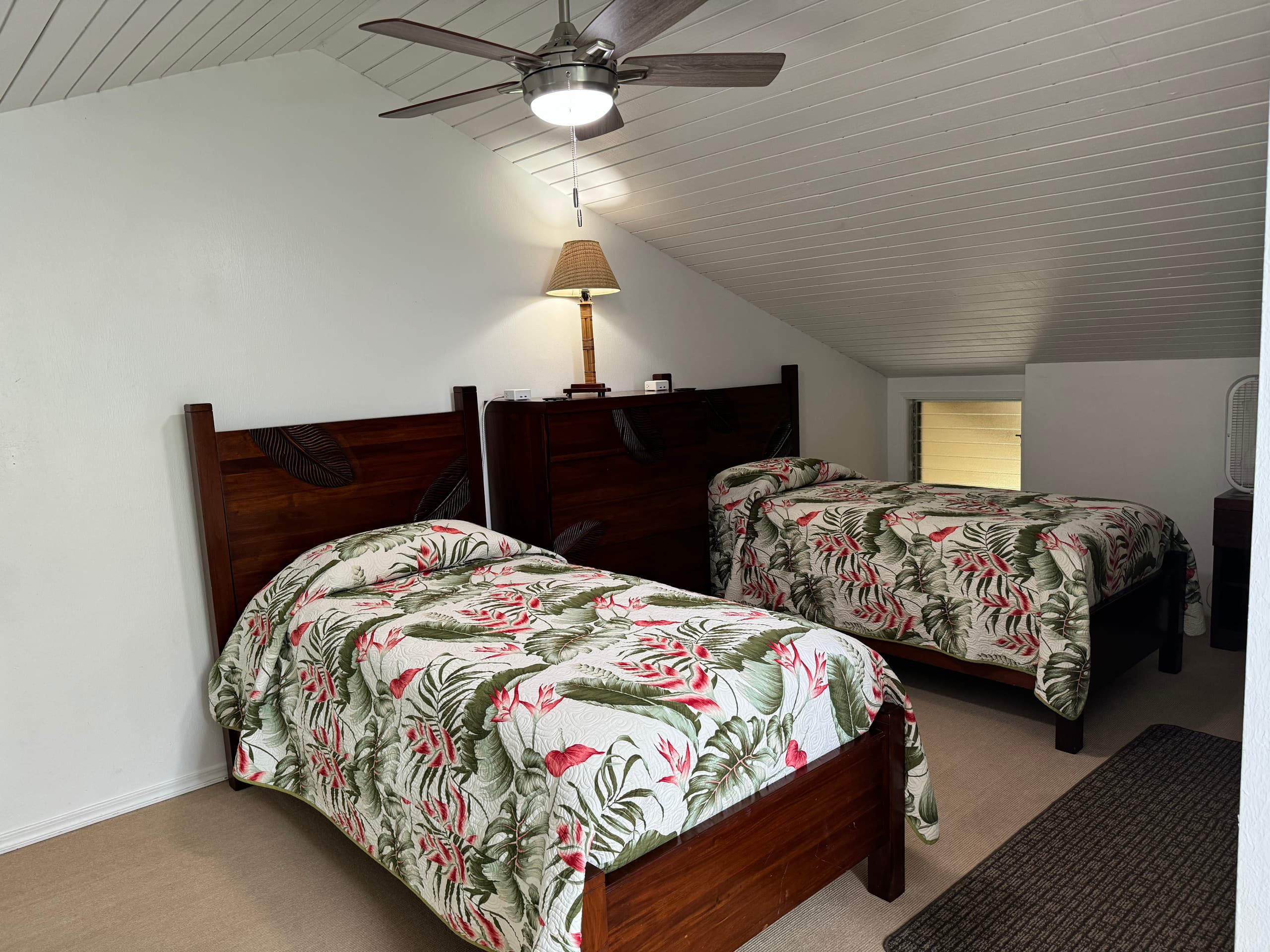 Condo in Kahuku · ★4.89 · 2 bedrooms · 4 beds · 1 private bath - Image 49