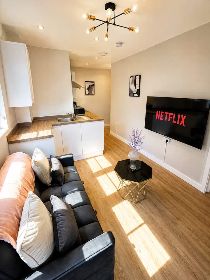 Elegant 1br Apartment | In The Heart Of The City - 사우샘프턴