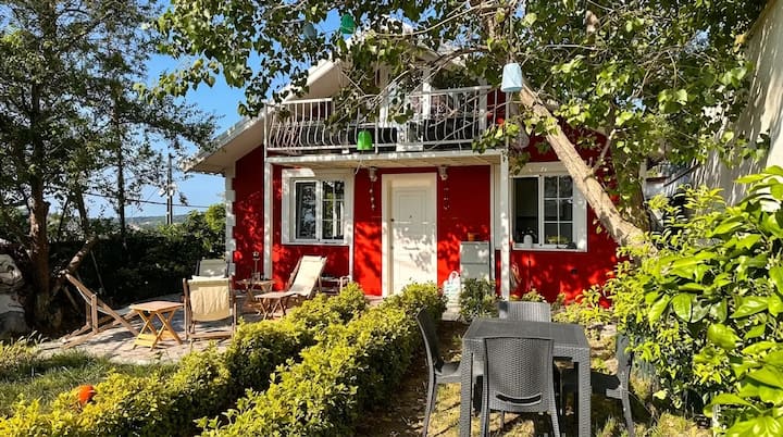 Emerald Bay Sarıyer | Stylish Bosphorus Home - Kilyos