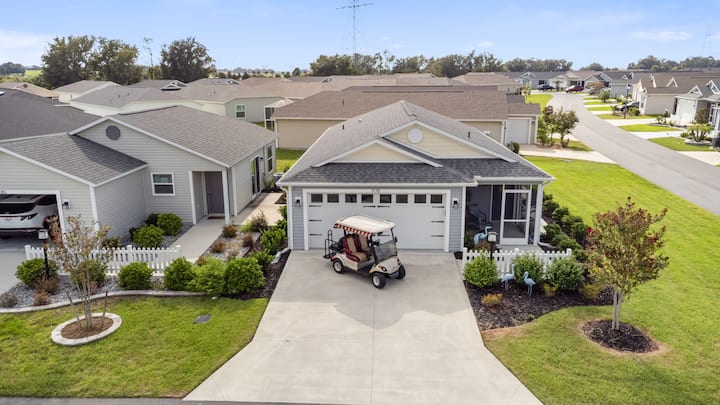 Southern Villages Gem W/ Golf Cart - Leesburg, FL