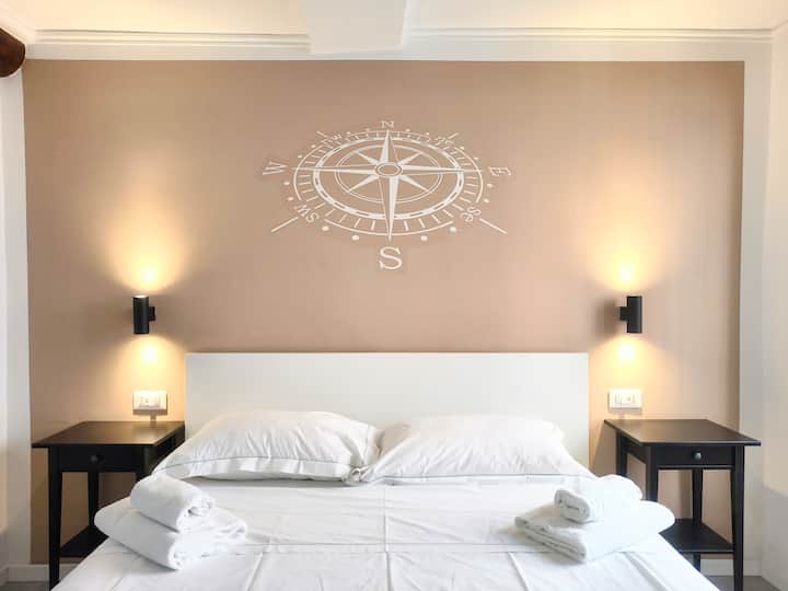 Casa Dei Fregoso | Cozy Studio In Genoa's Old Town - Gênes