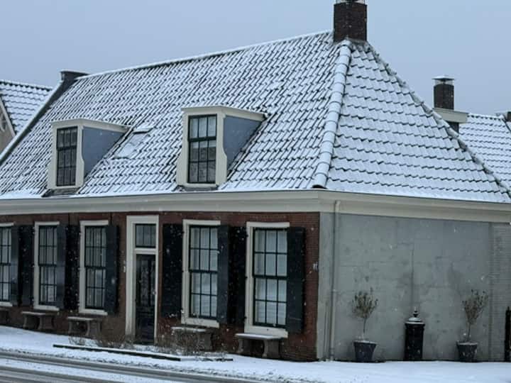 The Old Rhine Cottage - Leiden