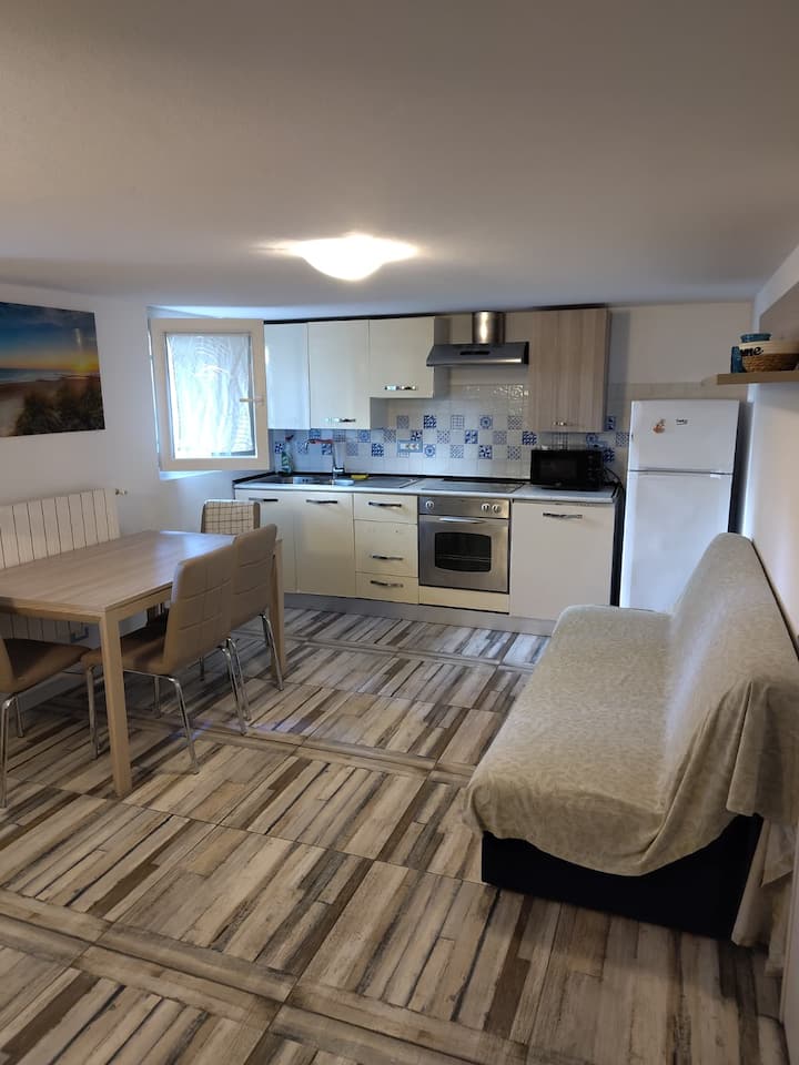 Appartamento-taverna Vicino Al Mare Riccione - Riccione