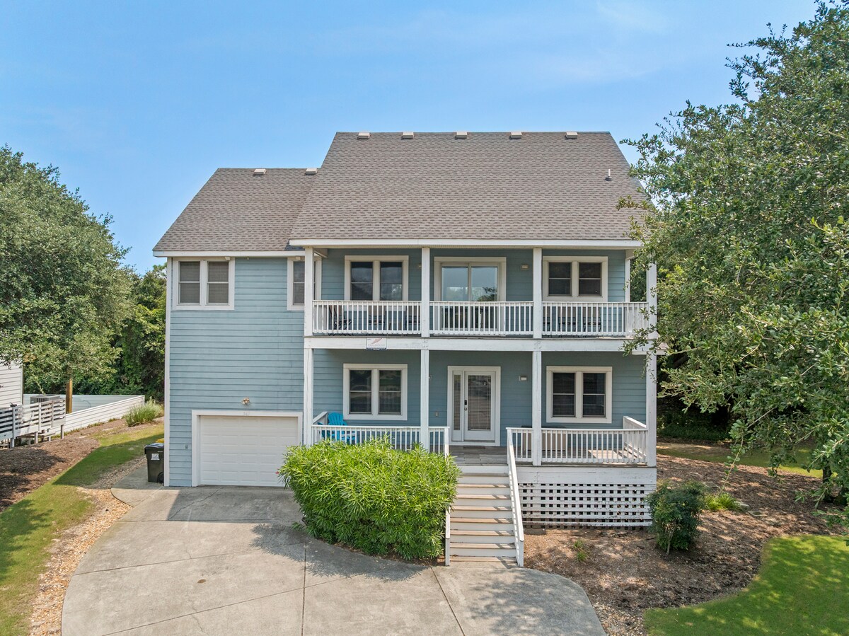 I'm Lov'n Sea and Sand: Dog Friendly | 4Br