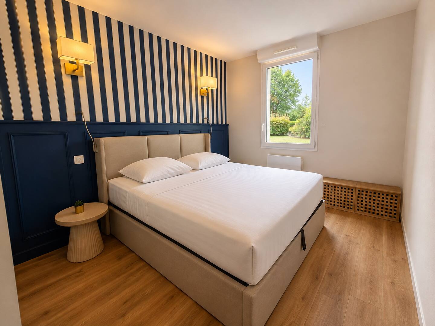 Chambre avec lit queen size 160 cm