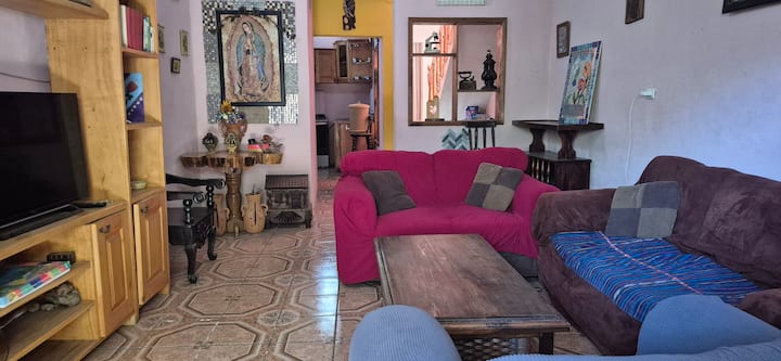 Encanto Colonial Entre Volcanes, Frescura Y Paz. - San Andrés Itzapa