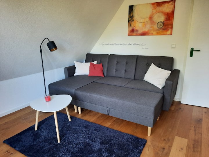 Gemütliches Zuhause Mit 2 Komfortablen Zimmern - Reinbek