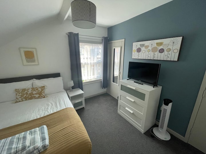 Contractor Monthly Discount, Rugby, Free Parking - Rugby